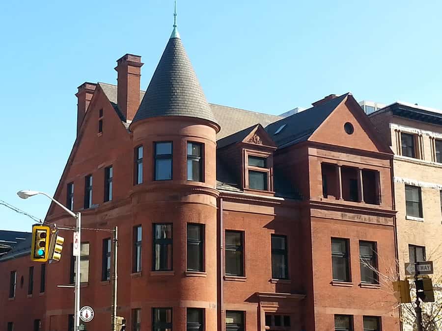 the ivy hotel, as seen from the front